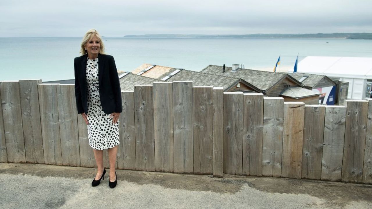 US First Lady Jill Biden, poses for a photograph looking out over the sea, at Carbis Bay, in Cornwall on June 10, 2021, ahead of the three-day G7 summit being held from 11-13 June. - G7 leaders from Canada, France, Germany, Italy, Japan, the UK and the United States meet this weekend for the first time in nearly two years, for the three-day talks in Carbis Bay, Cornwall. - (Photo by Brendan Smialowski / AFP)