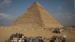CNNE 1012587 - egipto ofrece valiosos 'souvenirs' para los turistas