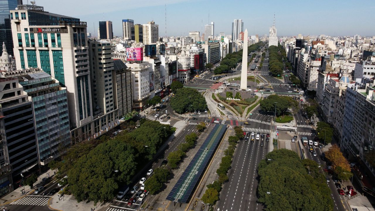 Aerial view of 9 de Julio avenue and Plaza de la Republica square in Buenos Aires on May 28, 2021 amid the coronavirus pandemic. (Photo by JUAN MABROMATA / AFP)