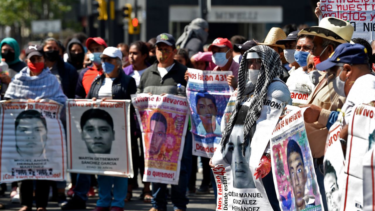 CNNE 1016150 - ¿hay un pacto de silencio sobre estudiantes de ayotzinapa?