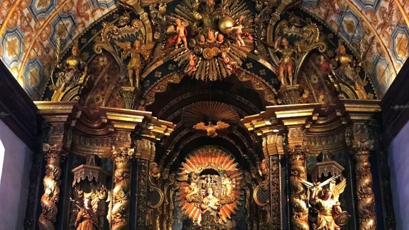 Yaguarón, conocida por su iglesia San Buenaventura, “en su interior se pueden apreciar los púlpitos, retablos y el altar mayor que fueron tallados a mano por los nativos guaraníes”, dice Espinola. Foto: Carlos Espinola
