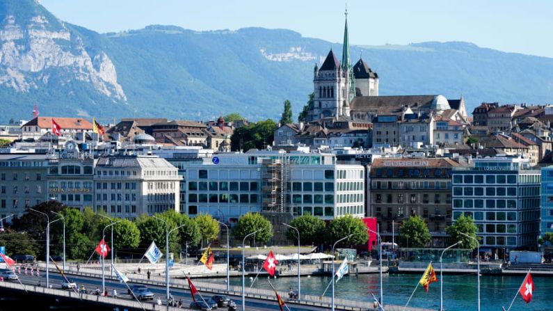 Ginebra, Suiza: Ginebra, la segunda ciudad suiza en la lista de Mercer 2021, es ahora la octava ciudad más cara del mundo para los trabajadores extranjeros. Markus Schreiber / AP