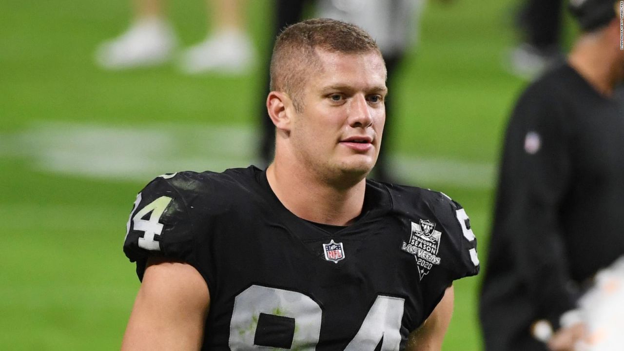 CNNE 1018933 - nassib, el primer jugador activo de la nfl en anunciar que es gay