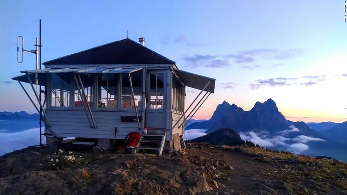 Desolation Peak Lookout, estado de Washington. NPS/B. Gilmartin