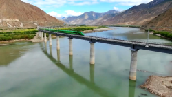 CNNE 1023895 - asi se ve viajar en un tren bala por el tibet