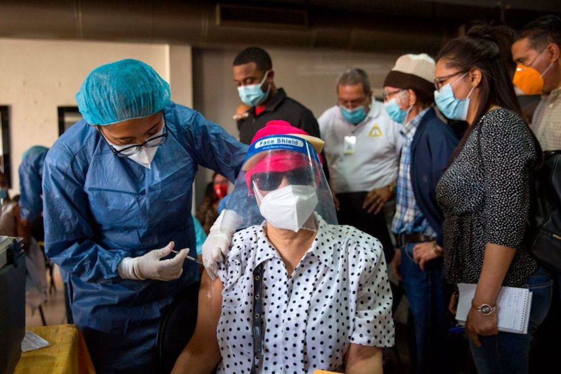 CNNE 1024261 - dominican rep-health-virus-vaccines
