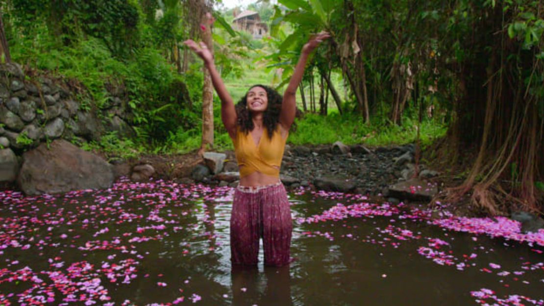 La vlogger de viajes Jo Franco es una de las presentadoras de la serie de Netflix " The World's Amazing Vacation Rentals".Cortesía de Netflix