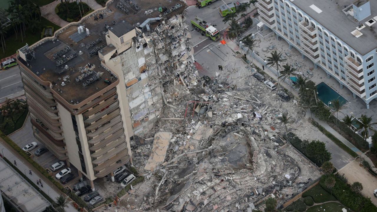 CNNE 1024871 - de esto dependeria decision de demoler edificio en miami