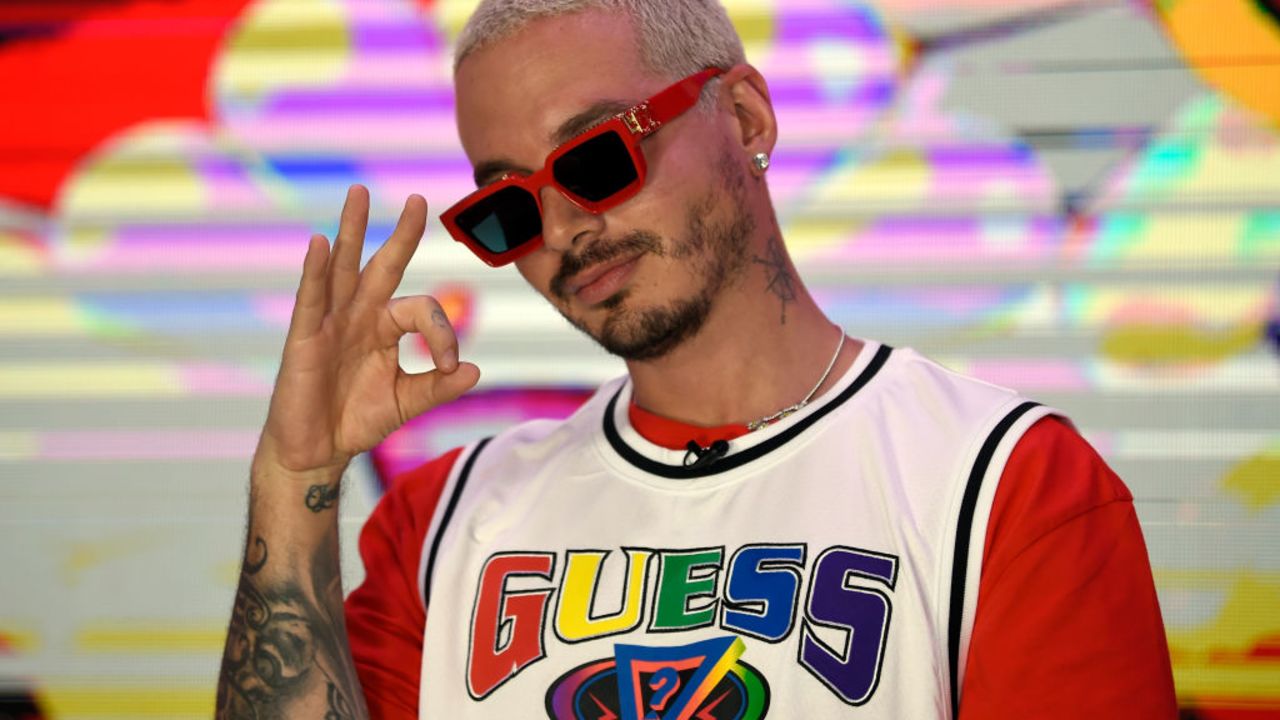 Colombian musician and composer Jose Alvaro Osorio Balvi aka J Balvin poses during a photo call at the Universal Music offices in Mexico City on March 3, 2020. - Colombian musis star J Balvin launched his new album "Colors" on March 19, 2020 after consulting his fans through social media in times of the new coronavirus, COVID-19. (Photo by ALFREDO ESTRELLA / AFP)