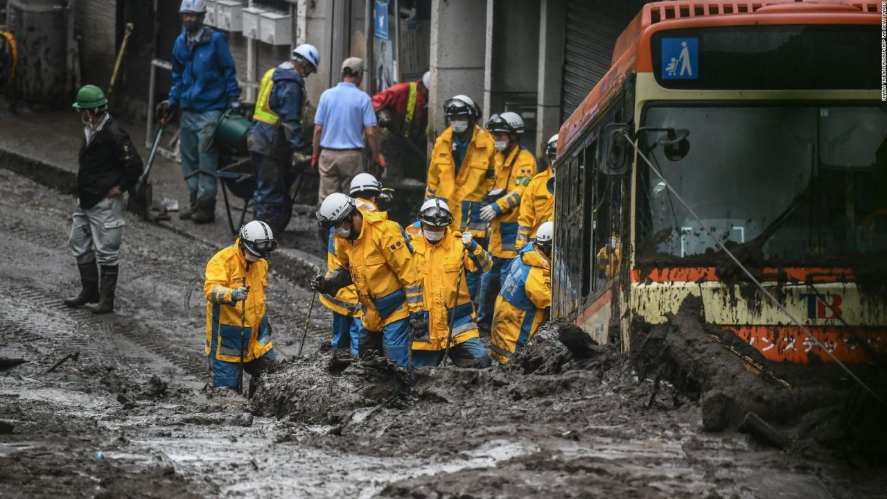 CNNE 1026400 - asi quedo la zona del alud en japon