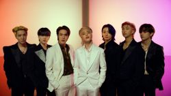 CNNE 1027049 - bts se une a la casa de moda louis vuitton