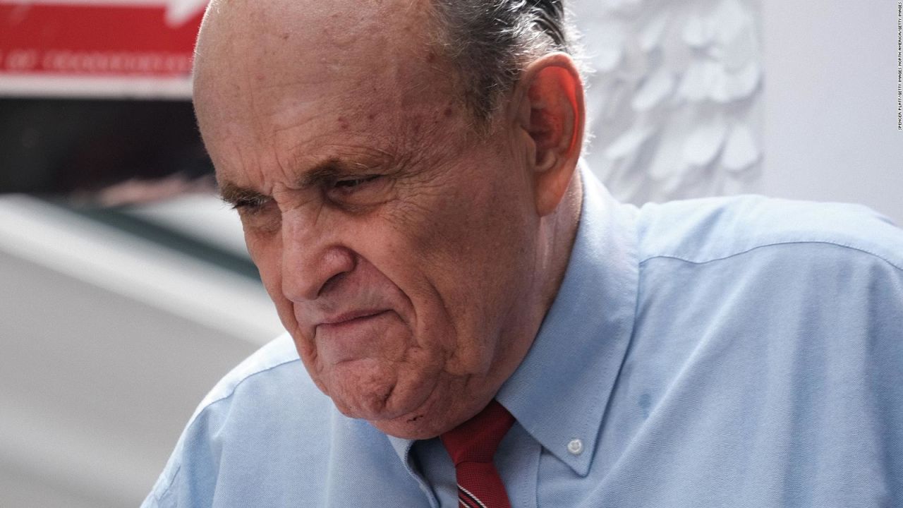 CNNE 1028134 - otro duro reves profesional para rudy giuliani