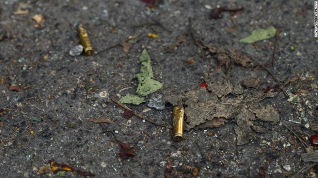 Casquillos de bala en el suelo tras el asesinato del presidente Jovenel Moïse en Haití.