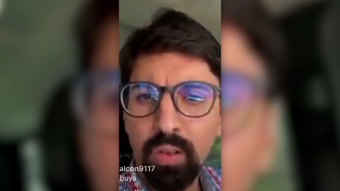 Captura del video que transmitió en vivo en sus redes sociales el opositor venezolano Freddy Guevara.