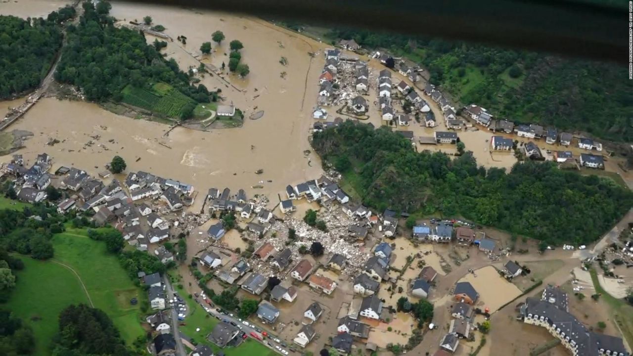 CNNE 1032613 - inundaciones catastroficas devastan ciudades en europa