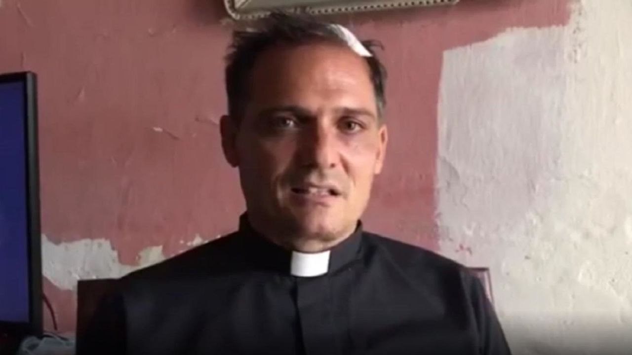 CNNE 1032771 - ee-uu- denuncia violencia contra religiosos en cuba