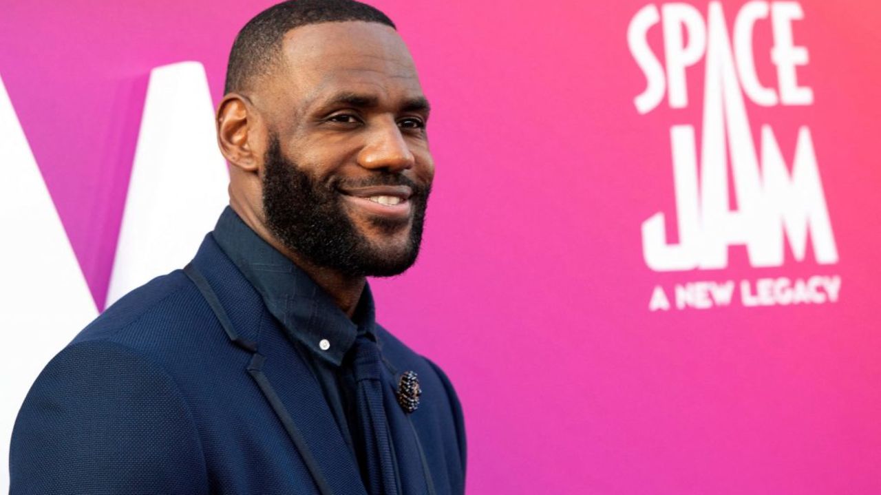 TOPSHOT - Basketball player/actor LeBron James arrives at the Warner Bros Pictures world premiere of "Space Jam: A New Legacy" at the Regal LA Live in Los Angeles, California, July 12, 2021. (Photo by VALERIE MACON / AFP)