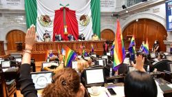 CNNE 1035228 - estado de mexico reconocera identidad de genero en acta