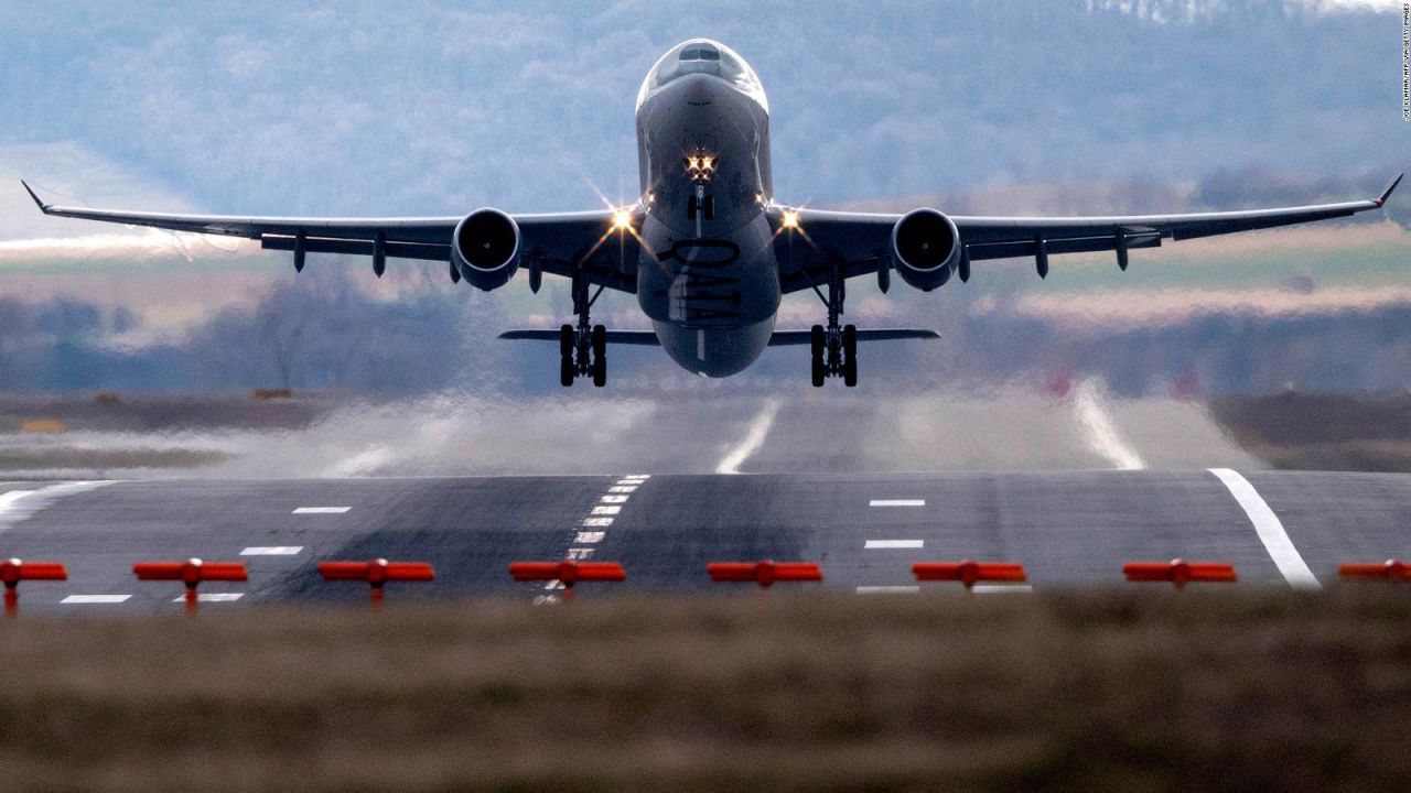 CNNE 1035249 - ¿con ganas de volar? estas son las mejores aerolineas