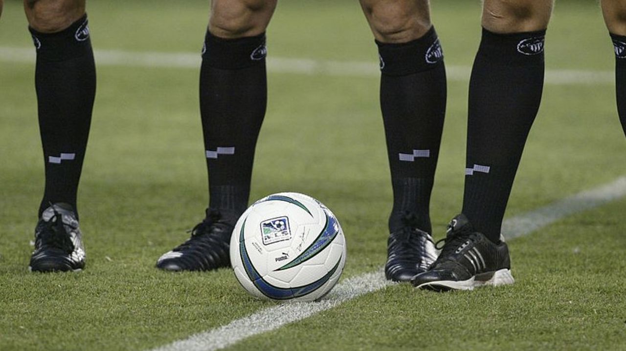 CARSON, CA - JUNE 18:  Detail of soccer ball before the Major League Soccer (MLS) game between the San Jose Earthquakes and the Los Angeles Galaxy at the Home Depot Center on June 18, 2003 in Carson, California.  The game ended in a 1-1 tie.