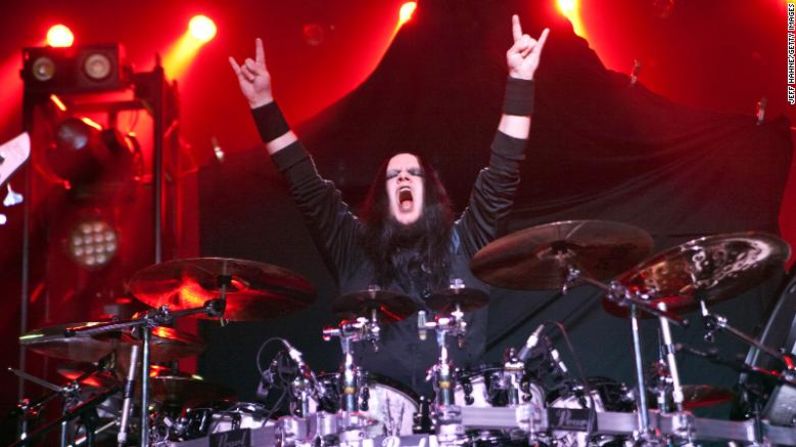 Joey Jordison, fundador de la banda de heavy metal Slipknot, murió a los 46 años el 26 de julio.