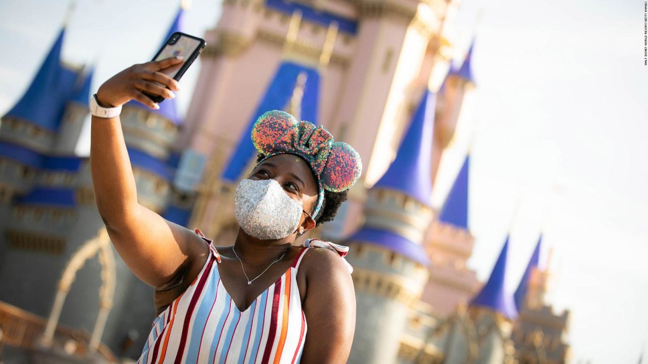 CNNE 1040447 - los parques de disney en los que tendras usar mascarilla