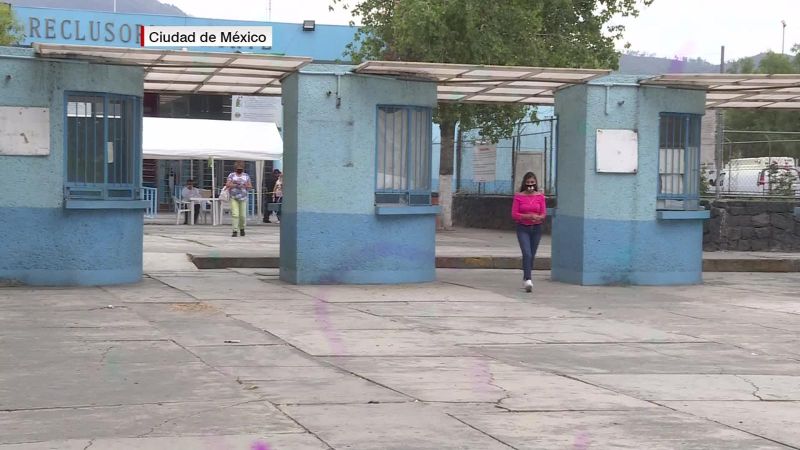 López obrador anuncia la liberación de más de 12. 000 presos por medio de un decreto presidencial | cnn