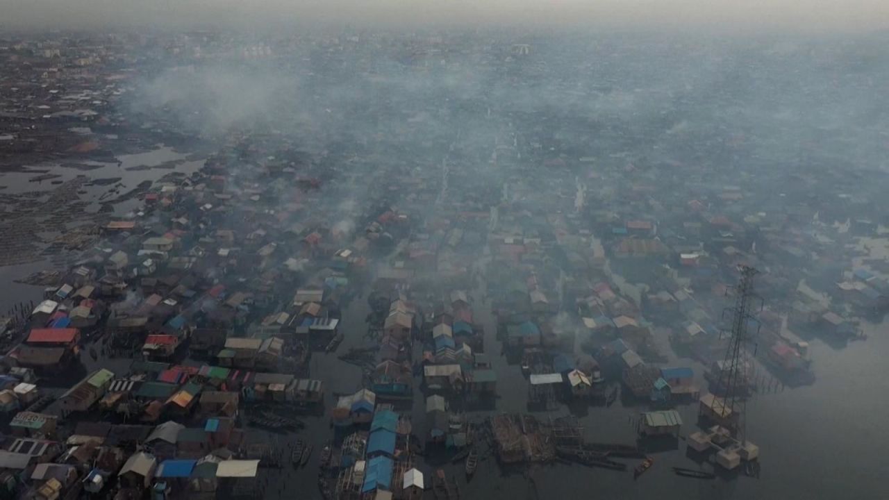 CNNE 1042481 - una ciudad nigeriana podria desaparecer en este siglo