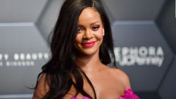 CNNE 1043825 - forbes- rihanna es la cantante mas rica del mundo