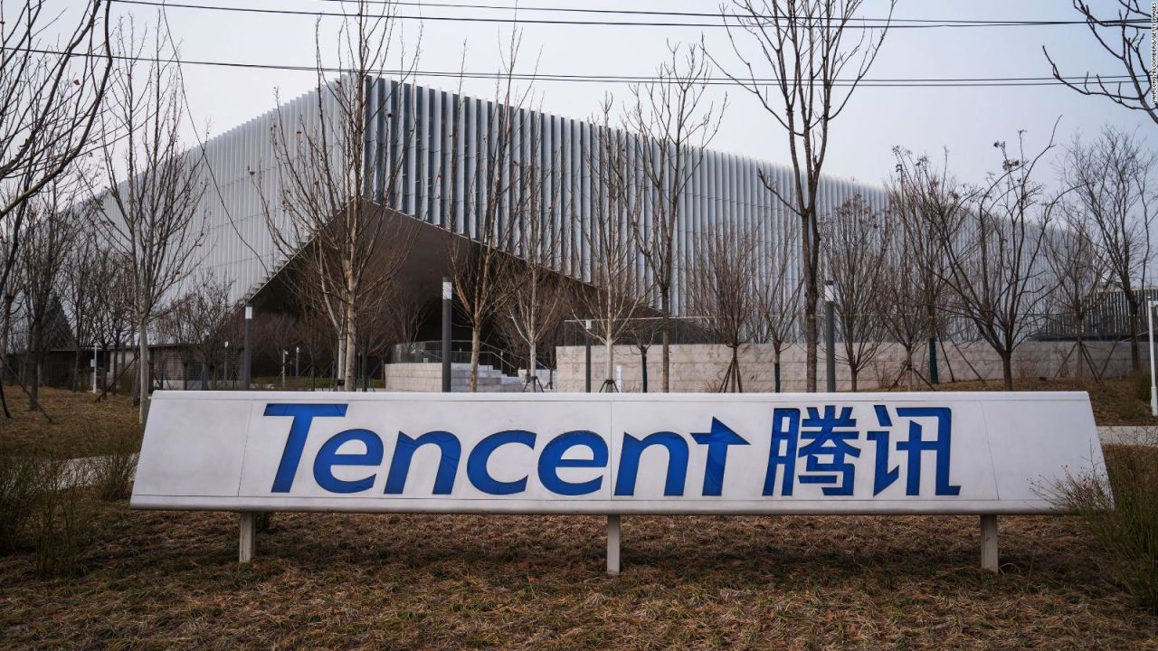 CNNE 1045129 - tencent limita el tiempo de videojuegos a menores