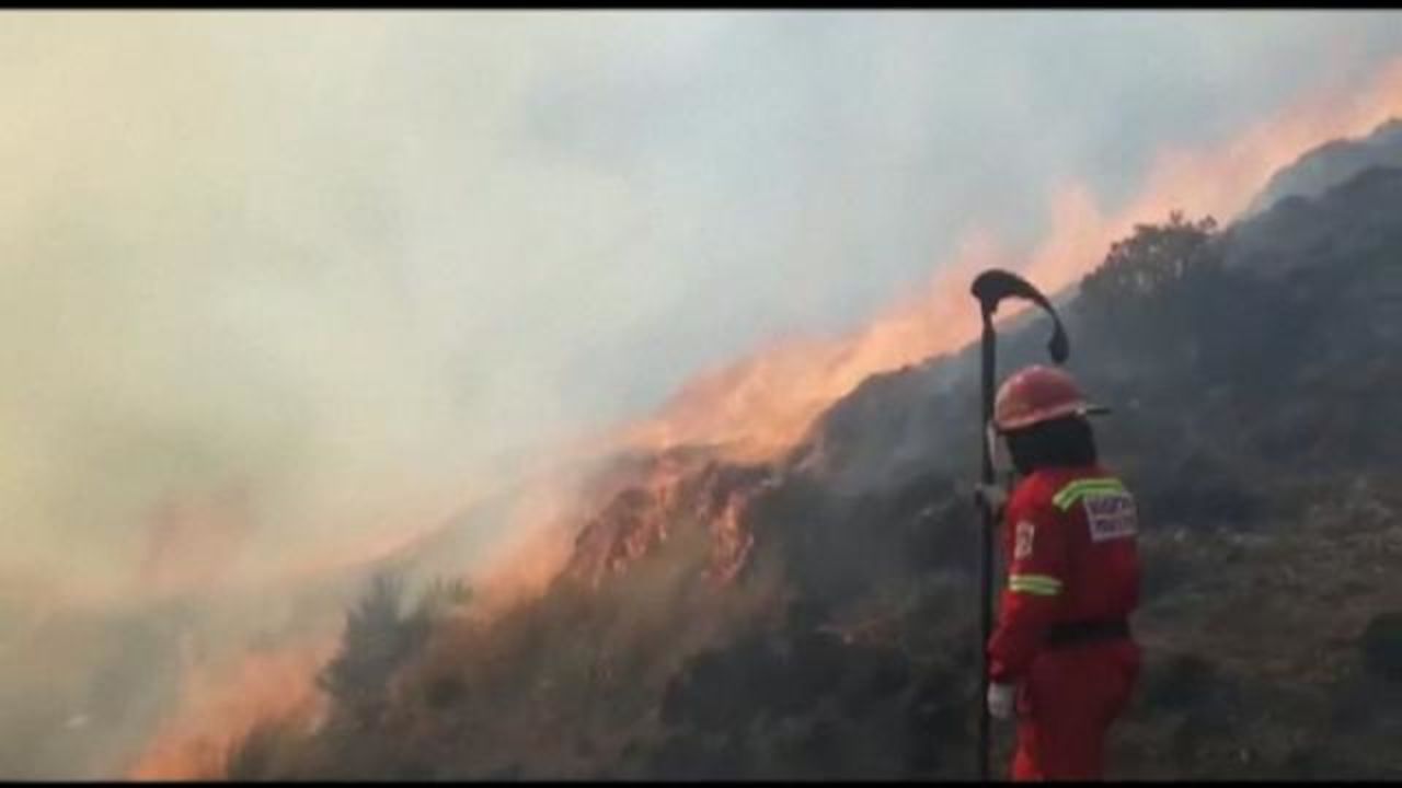 CNNE 1045798 - 210808214212-peru-fire-story-top