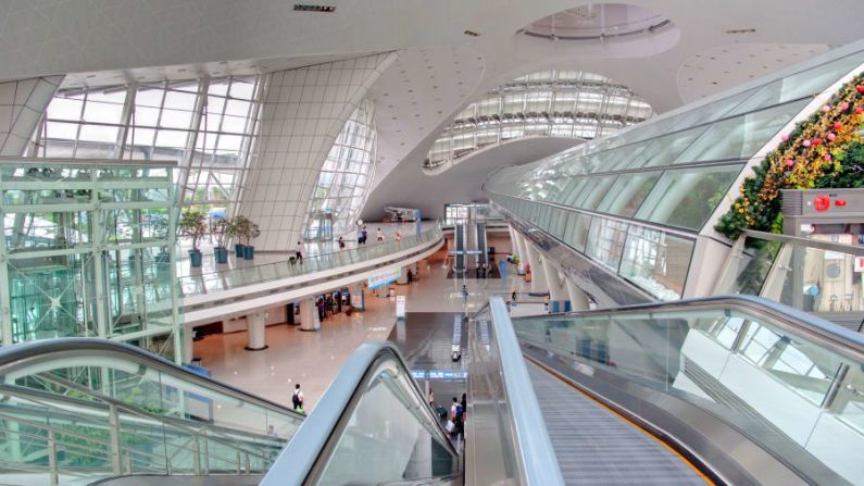 4. Aeropuerto de Seúl Incheon (ICN): Además de aterrizar en el cuarto lugar de la lista, Incheon fue reconocido en la categoría de Mejor Seguridad Aeroportuaria. Shutterstock