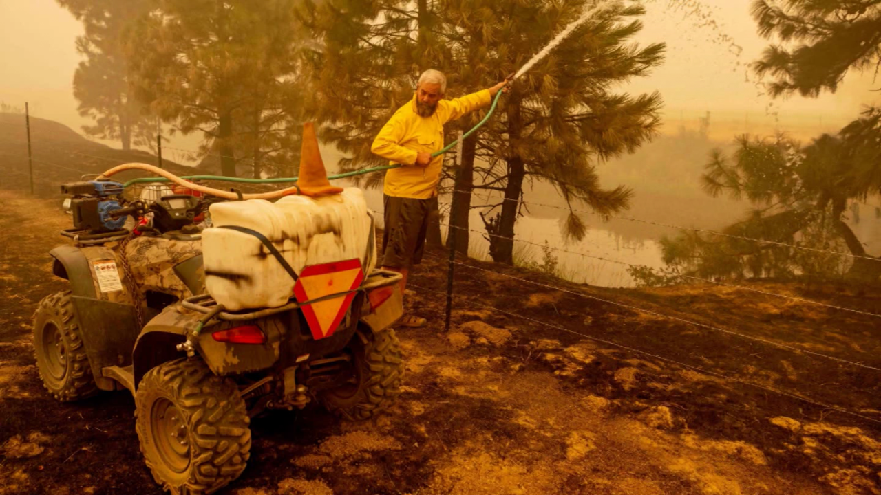 CNNE 1046454 - el incendio dixie crece sin tregua en california