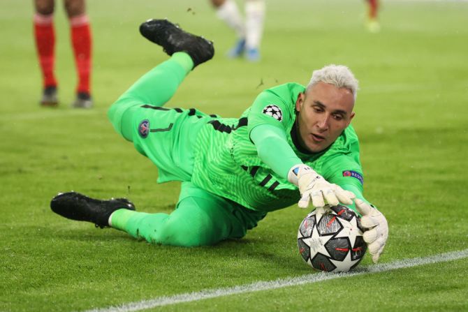 Keylor Navas, el mejor portero en la historia de Costa Rica y de los mejores en Latinoamérica, llegó al PSG en 2019. Ahora tendrá que competir por la titularidad con el italiano Gianluigi Donnarumma, quien llegó hace unos meses al conjunto francés.