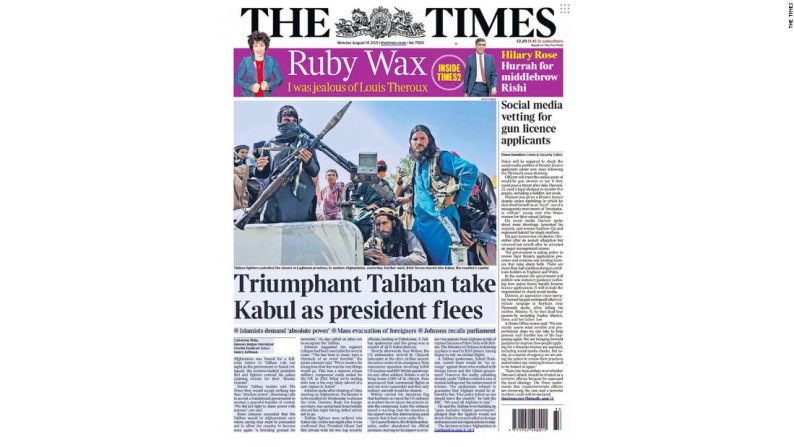 The Times: Triunfantes, los talibanes toman Kabul mientras el presidente huye