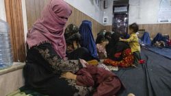 CNNE 1051227 - el terror de ser mujer en afganistan bajo el taliban