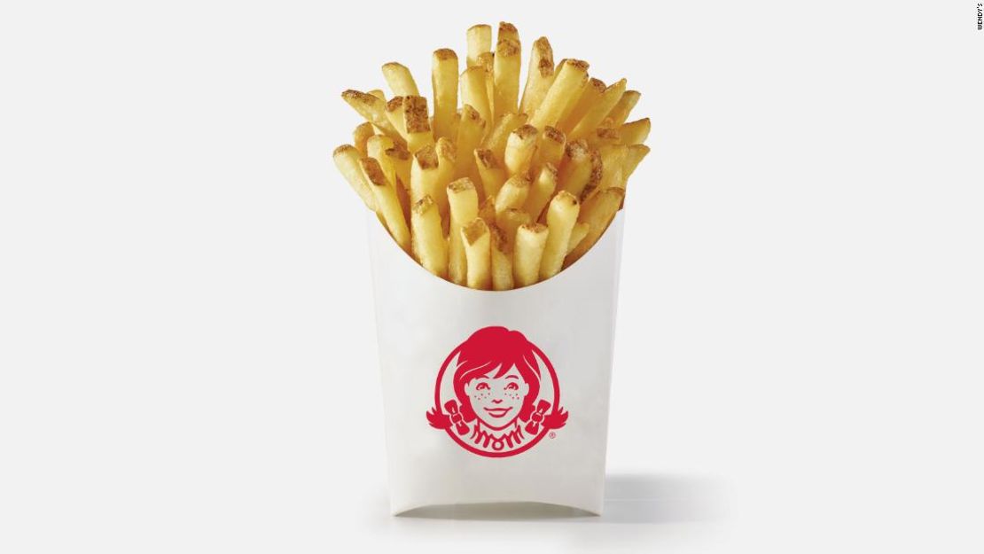 Wendy's ahora utilizará cestas más cortas para freír las papas, distribuyendo mejor el aceite.