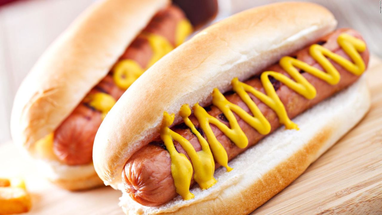 CNNE 1056791 - un estudio alerta sobre los riesgos de comer hot dogs