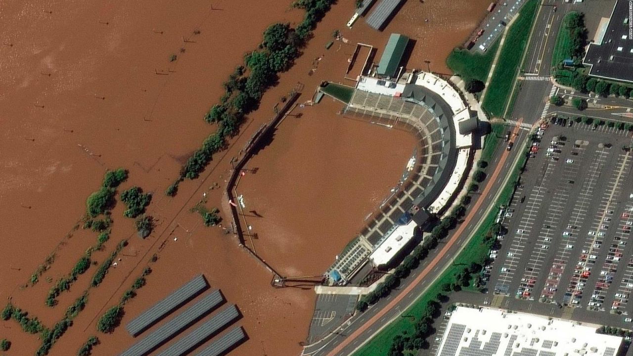 CNNE 1060869 - estadio bajo el agua tras paso de ida por nueva jersey