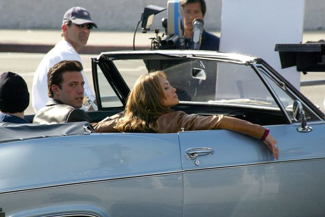 Ben Affleck y Jennifer Lopez se conocieron en el set de la película "Gigli" en 2001.