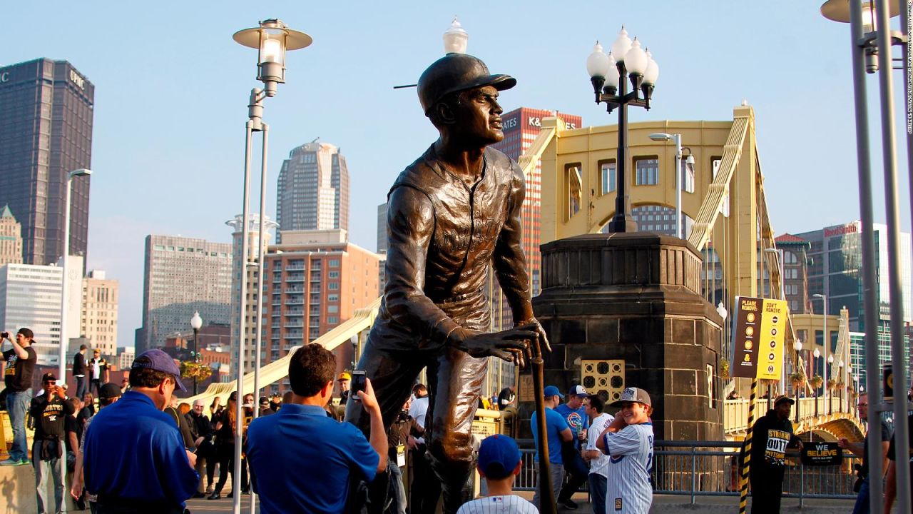 CNNE 1066681 - el legado de roberto clemente en estados unidos