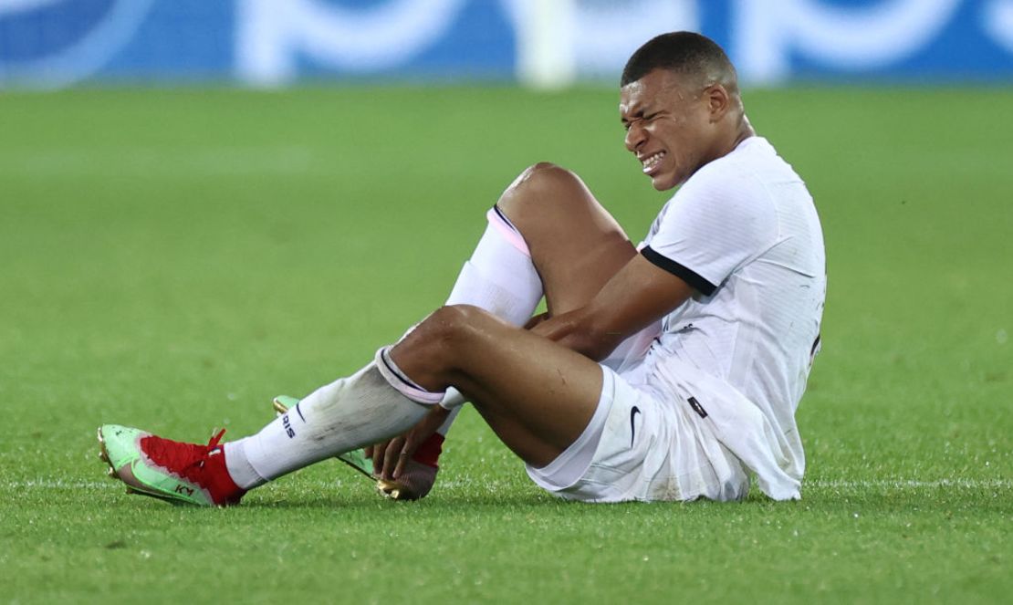 Kylian Mbappé. Crédito: KENZO TRIBOUILLARD/AFP via Getty Images