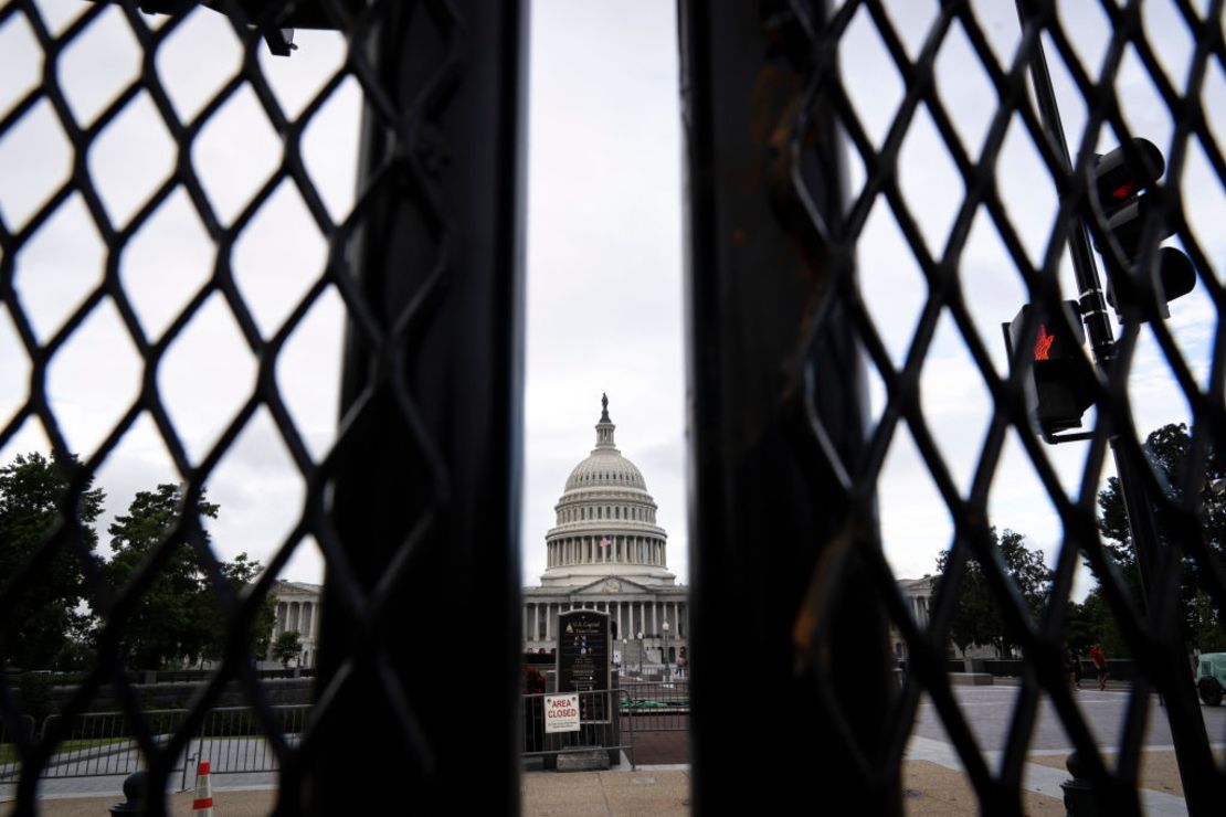 CNNE 1068891 - washington, dc security heightened ahead of september 18 rally