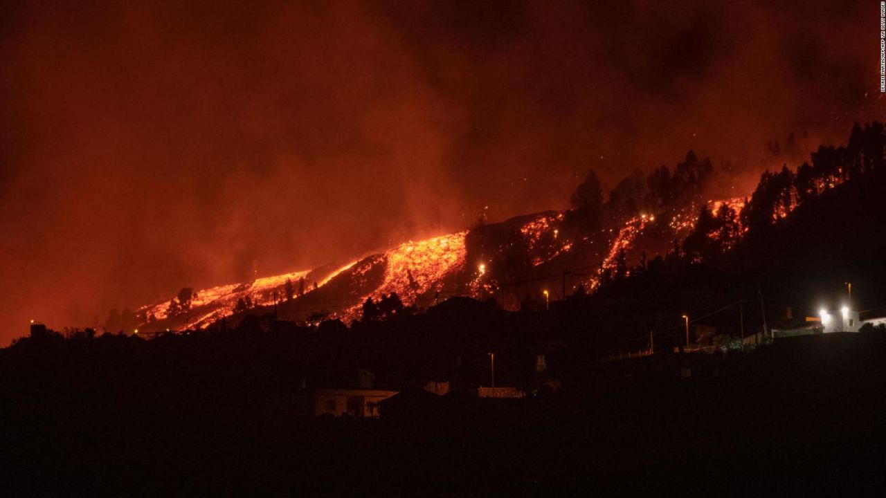 CNNE 1071221 - ¿que pasaria si la lava del cumbre vieja llega al mar?