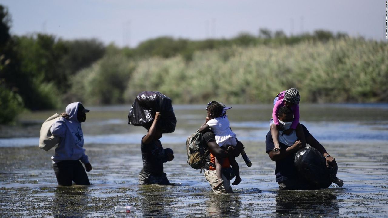 CNNE 1071763 - la responsabilidad de la crisis inmigratoria en la frontera mexico-ee-uu-