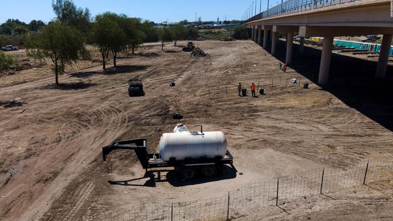 CNNE 1072238 - vacio de migrantes, asi luce puente en del rio, texas