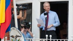 CNNE 1073325 - la cia planearia secuestro de julian assange en 2017