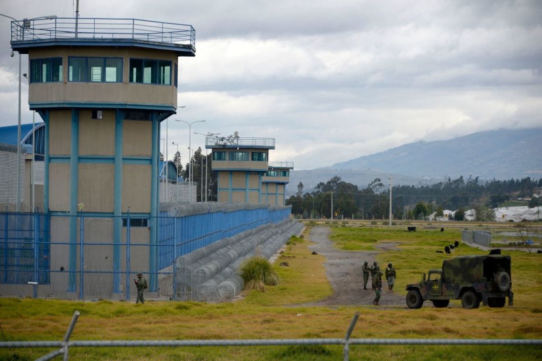 CNNE 1073872 - enfrentamiento en carcel ecuatoriana deja 24 muertos