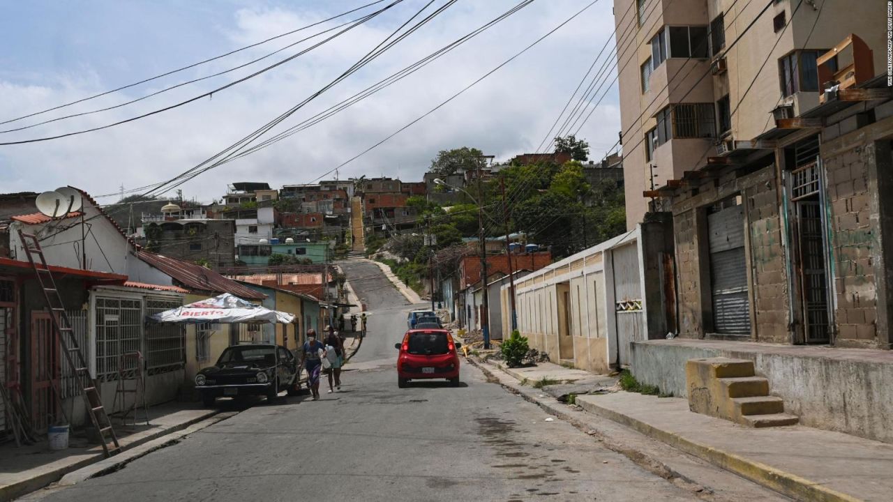 CNNE 1075256 - casi el 95% de los venezolanos es pobre, segun la encovi