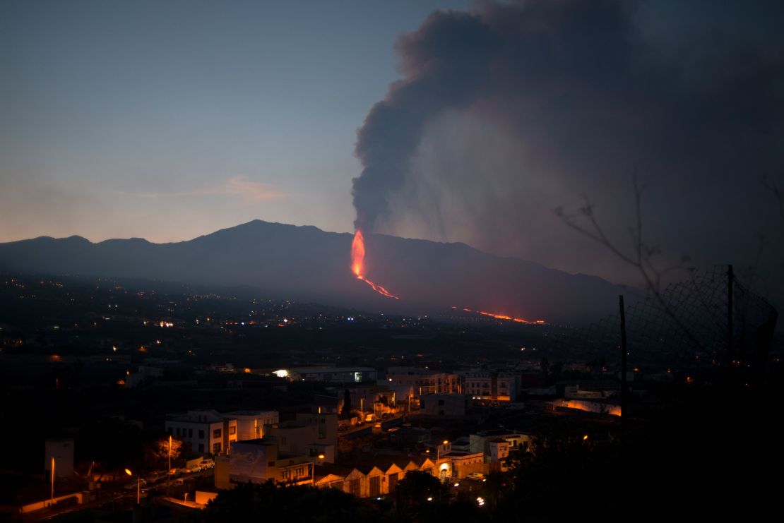 El volcán Cumbre Vieja el 4 de octubre de 2021.